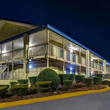 Motel 6-Atlanta, Ga โดราวิลล์ ภายนอก รูปภาพ