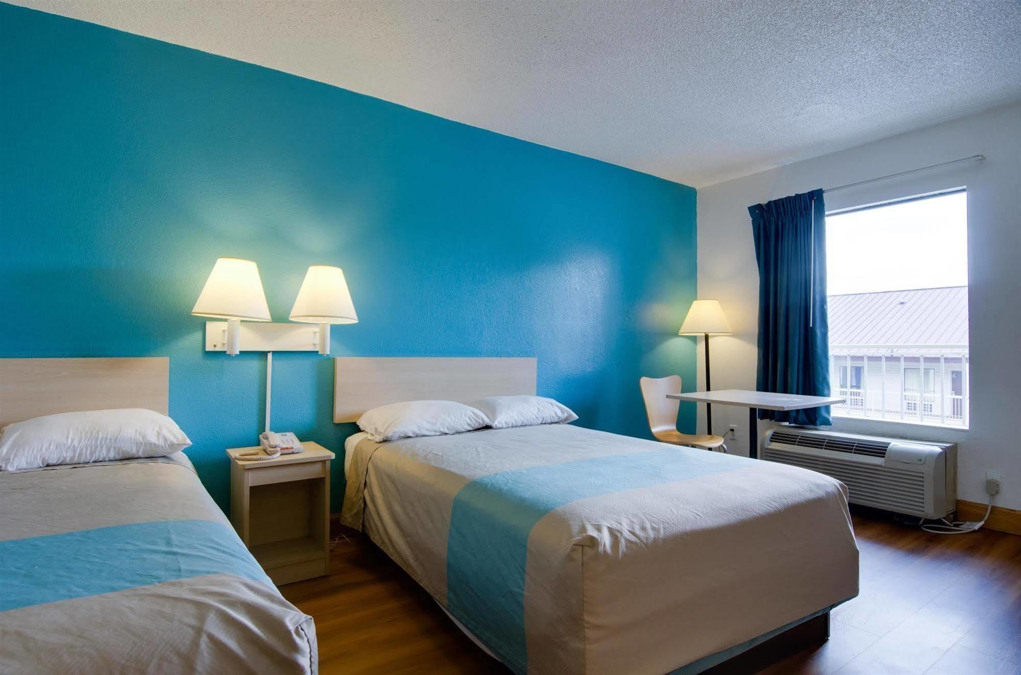 Motel 6-Atlanta, Ga โดราวิลล์ ภายนอก รูปภาพ