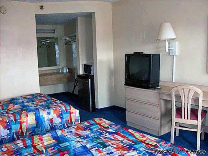 Motel 6-Atlanta, Ga โดราวิลล์ ภายนอก รูปภาพ